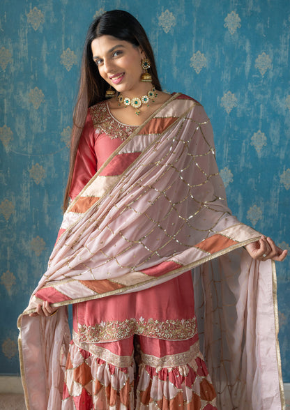 Khwaab gharara — angle, Husnaraa