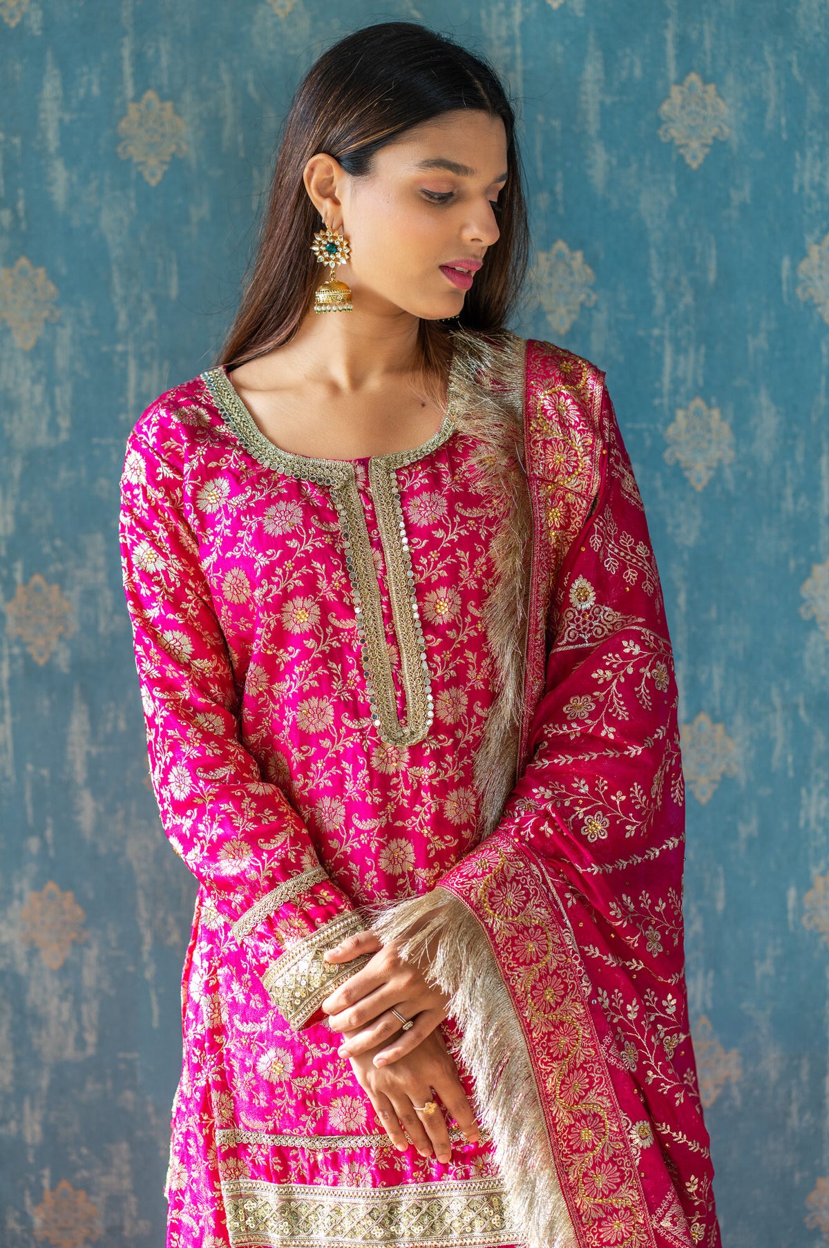 Rani gharara — angle, Husnaraa