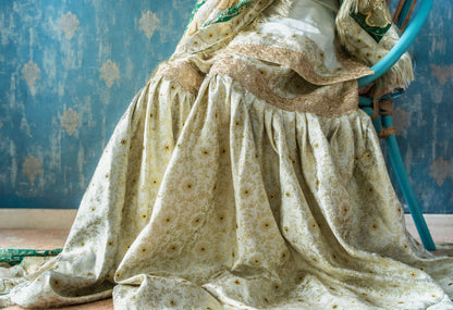 Ruhaani gharara — angle, Husnaraa